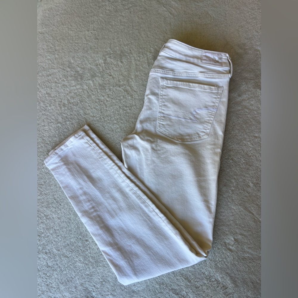 American Eagle White Skinny Jeans